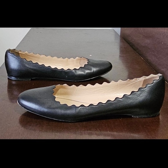 Chloe Scalloped Lauren Flats, Black Leather Chloe Flats in Great Condition - Picture 1 of 8
